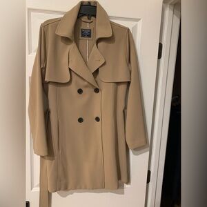 Ambercrombie & Fitch tan trench coat